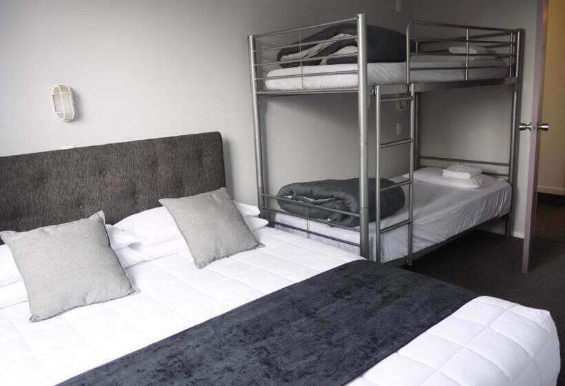 Общежитие Manowhenua Lodge