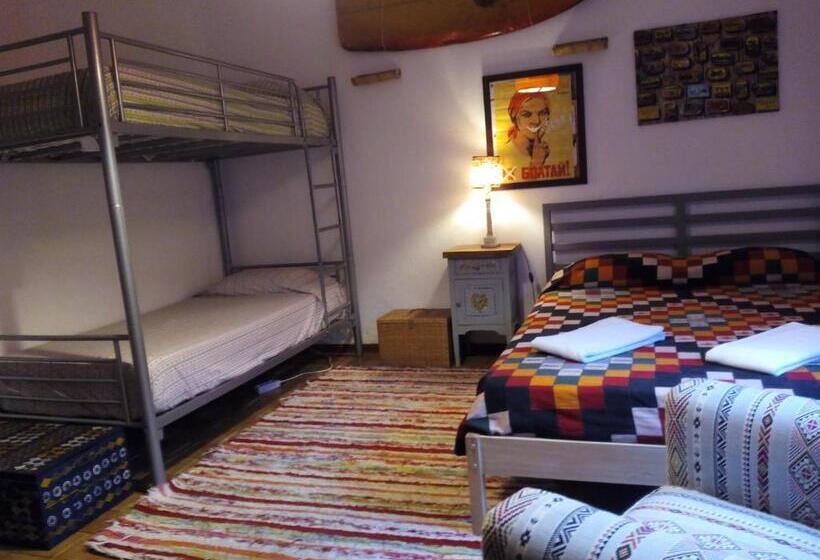 فندق صغير Moby Dick Lodge