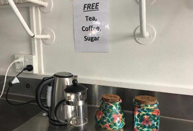 הוסטל National Park Alpine Lodge