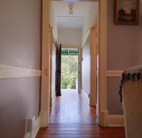 فندق صغير Riverview Country Inn