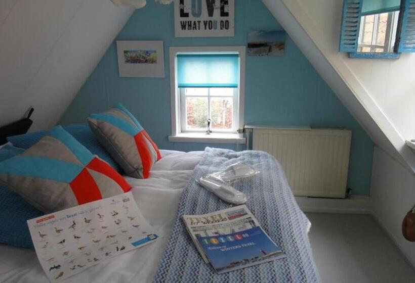ベッドアンドブレックファースト Bed En Breakfast Kamers En Meer Het Spookhuis