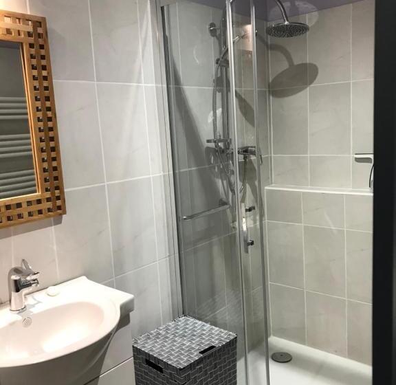 住宿加早餐  Avenue De La Gare