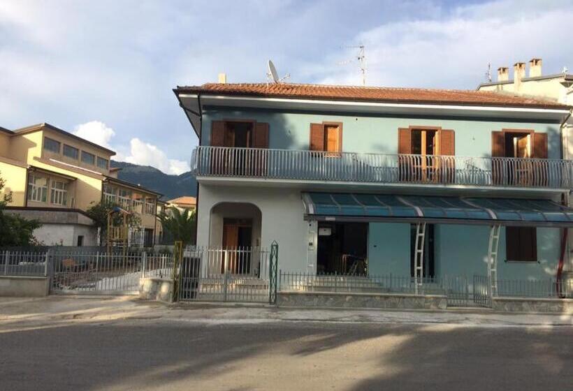 ベッドアンドブレックファースト Be And Be