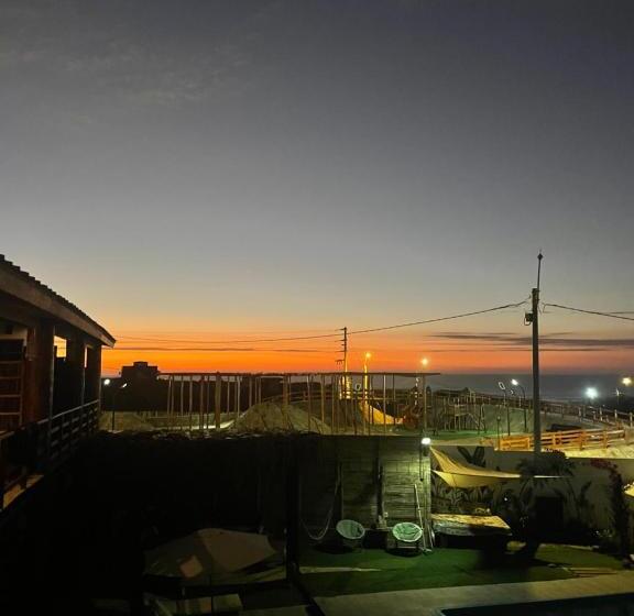 住宿加早餐  Buena Vista Lobitos