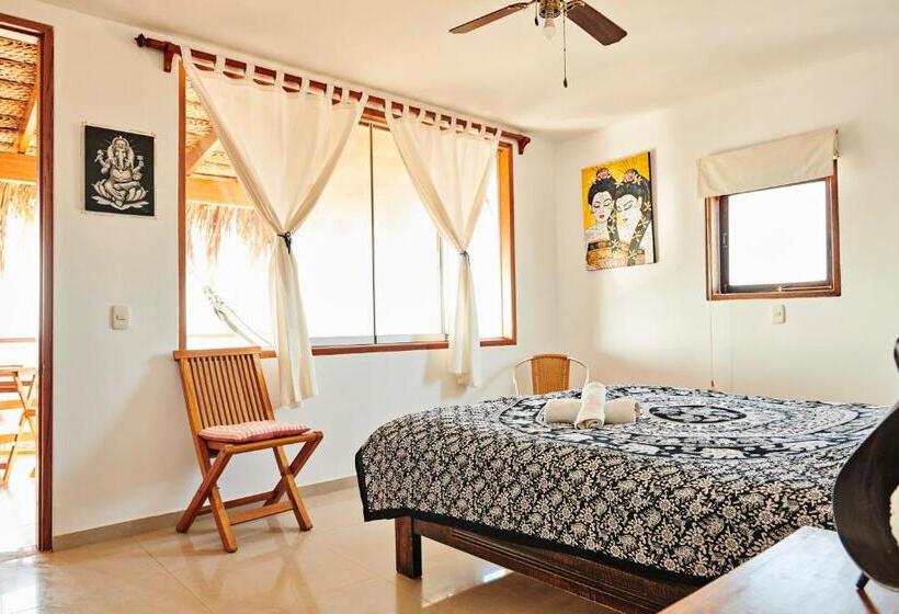 住宿加早餐  Buena Vista Lobitos