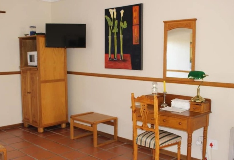 민박 Chez Esme Guest House