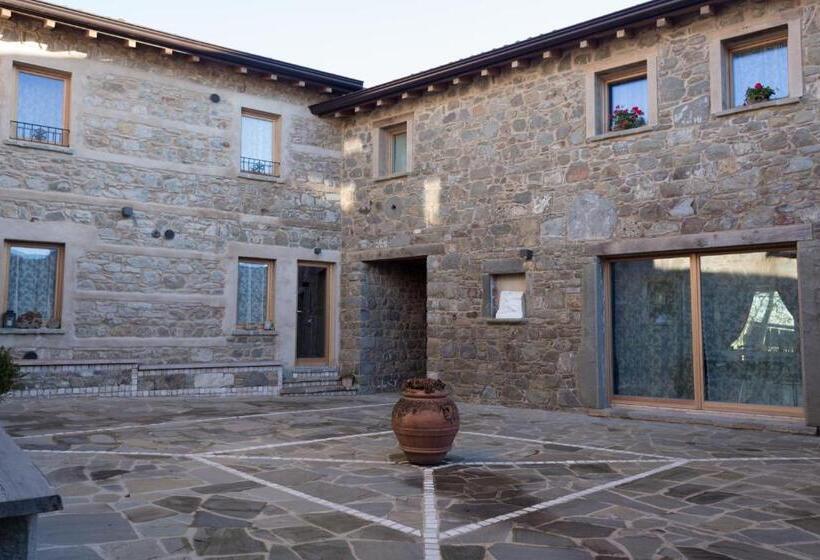 مبيت وإفطار Corte Della Maddalena