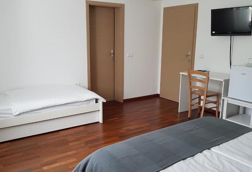 تختخواب و صبحانه Guesthouse Pri Mihelovih