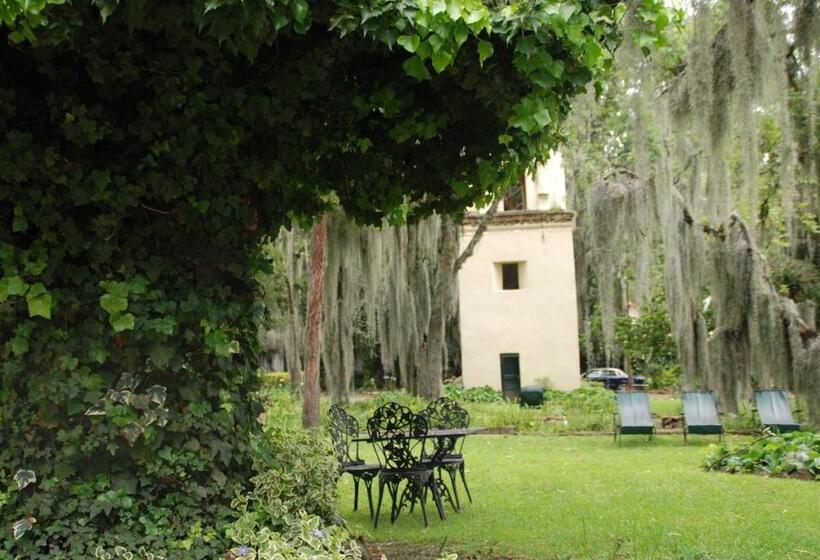 ベッドアンドブレックファースト Hacienda Suescún   300 Años De Historia