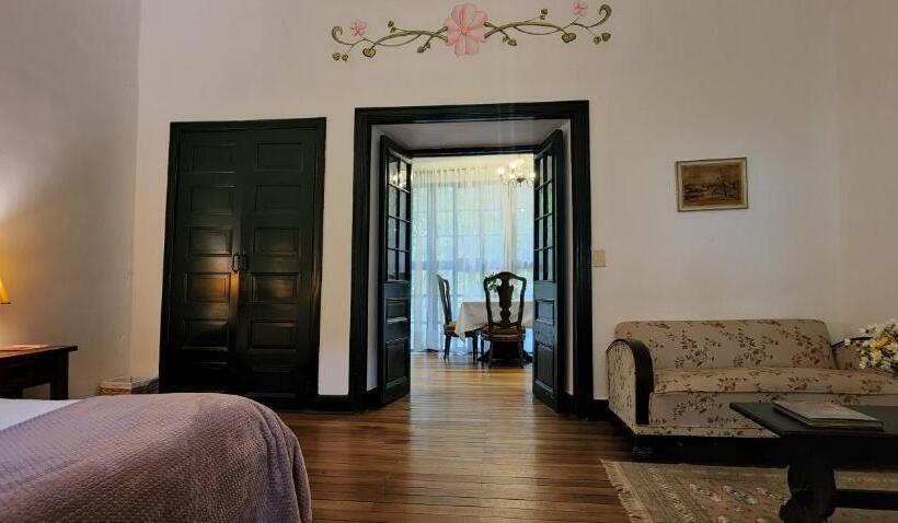 ベッドアンドブレックファースト Hacienda Suescún   300 Años De Historia