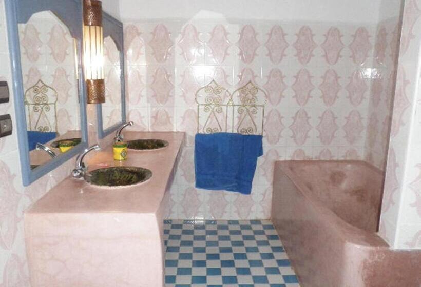 مبيت وإفطار Kasbah Itrane