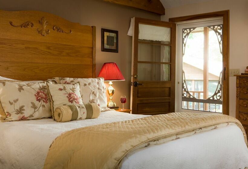 مبيت وإفطار The White Oak Inn