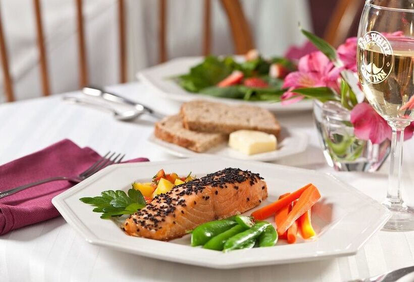 مبيت وإفطار The White Oak Inn