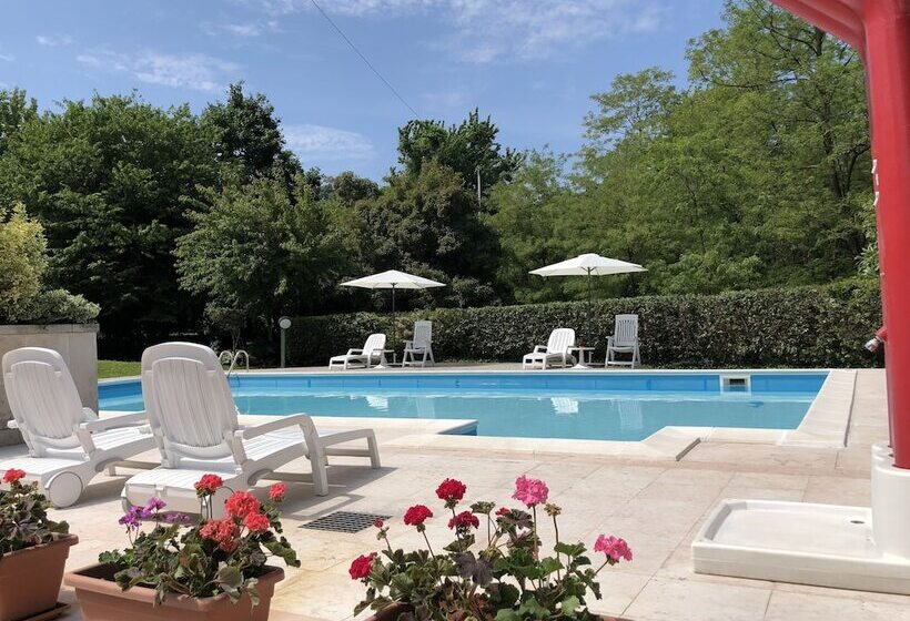 צימר Villa Fior Di Robinia