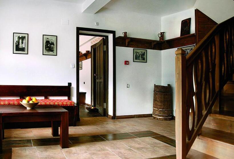 Family Hotel Arkan Han