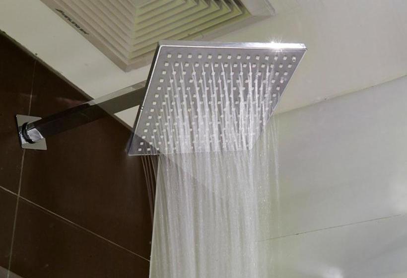 בית מלון כפרי 7days Premium Rongcheng High Speed Rail Station