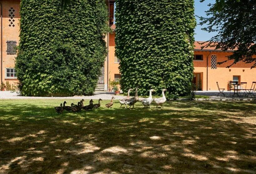 בית מלון כפרי Al Canton Agriturismo Di Design