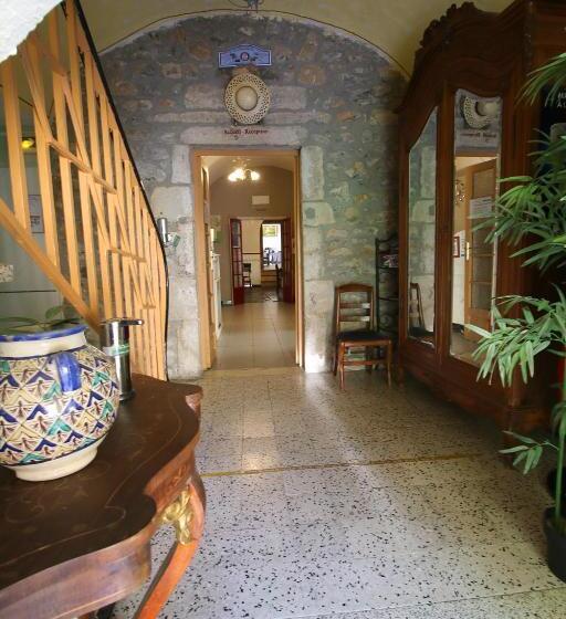 酒店 Auberge De La Couronne