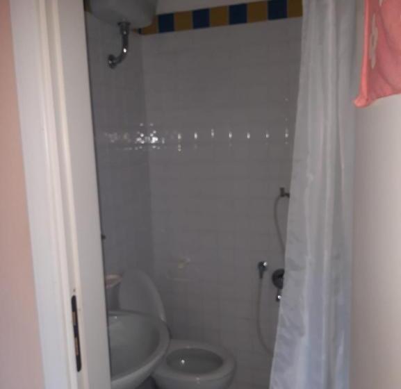 فندق Azienda Agricola Il Querceto