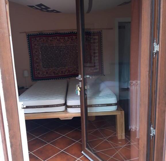 فندق Azienda Agricola Il Querceto