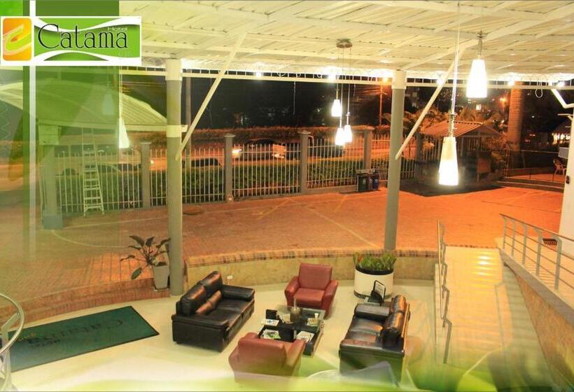 בית מלון כפרי Catama Inn