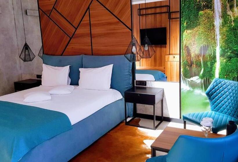 호텔 Complex Turistic Casa Romaneasca