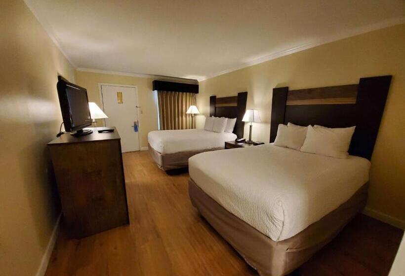 فندق Days Inn By Wyndham Wilmington Brandywine