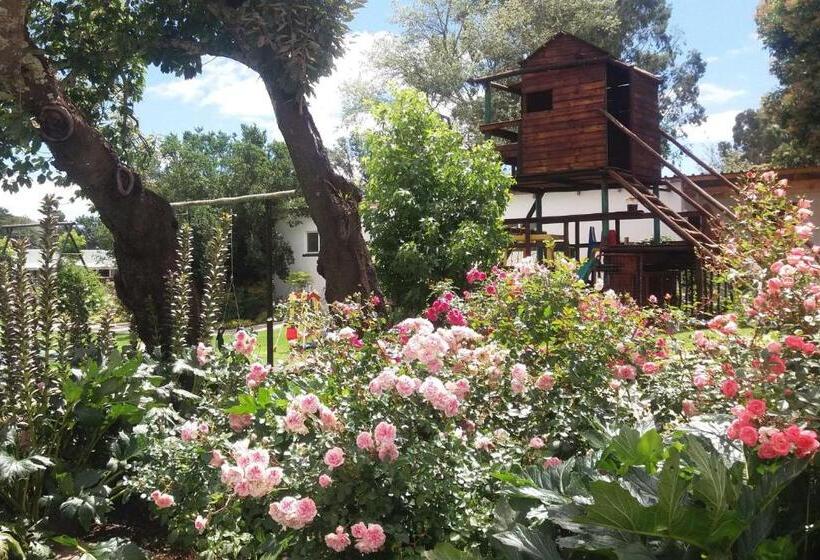 Отель Green Lantern Inn