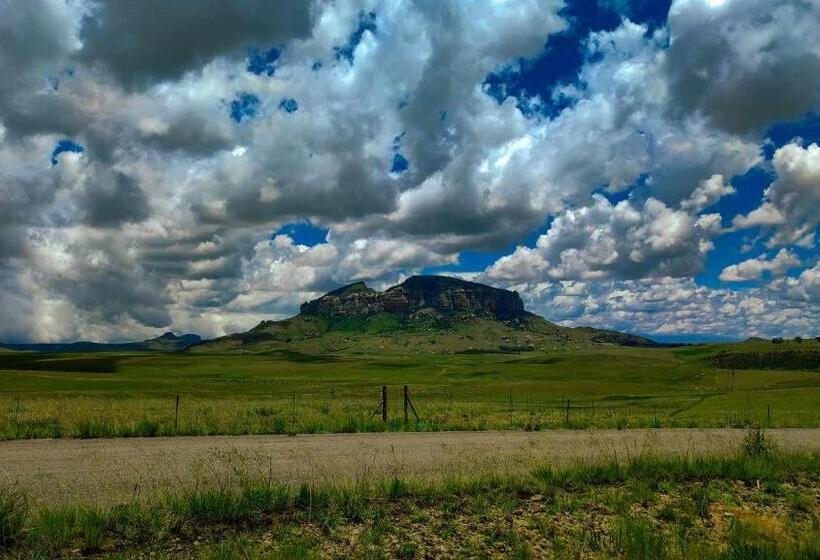 Отель Green Lantern Inn