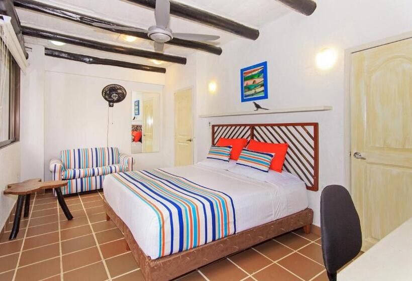 בית מלון כפרי La Mar De Bien