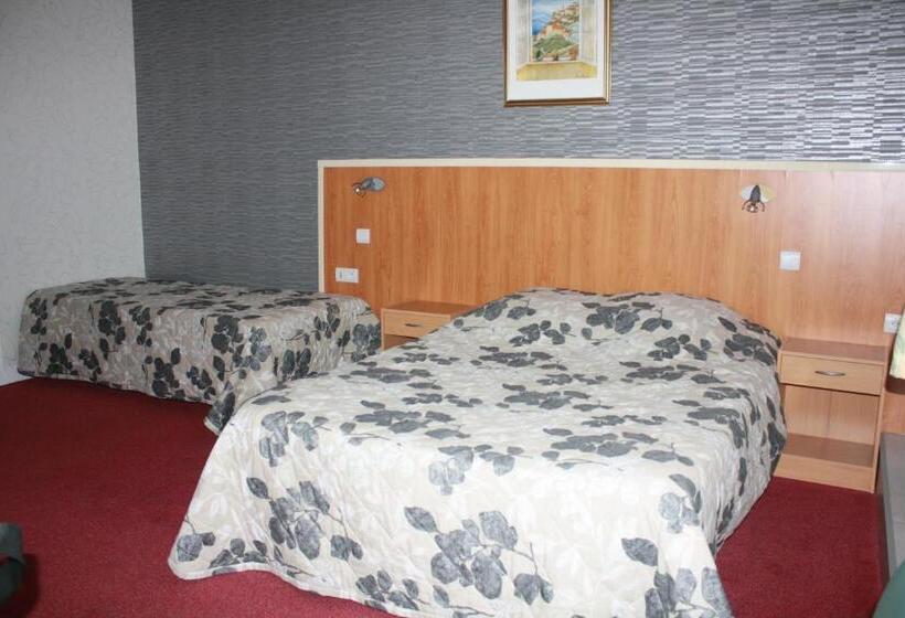 בית מלון כפרי La Renaissance