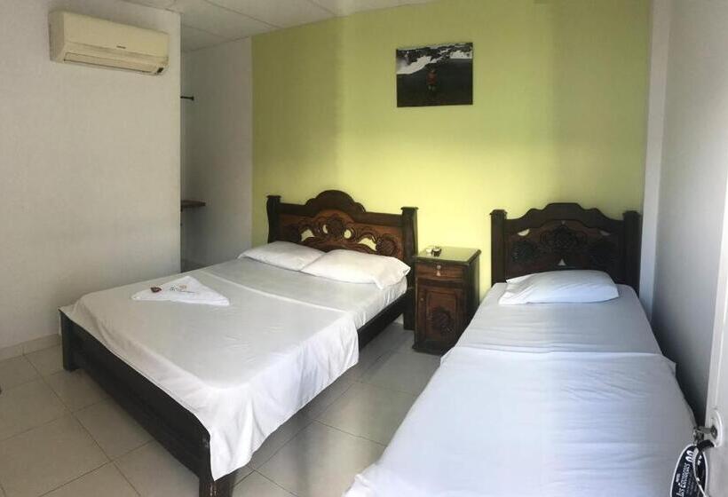 ホテル Los Estoraques