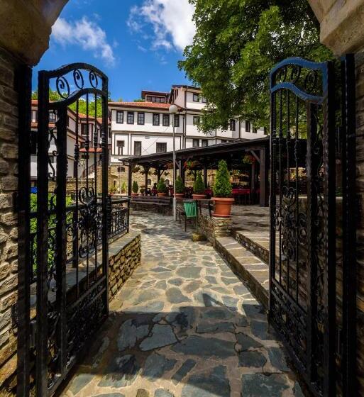 هتل Manastir Sv. Joakim Osogovski