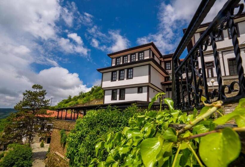 هتل Manastir Sv. Joakim Osogovski