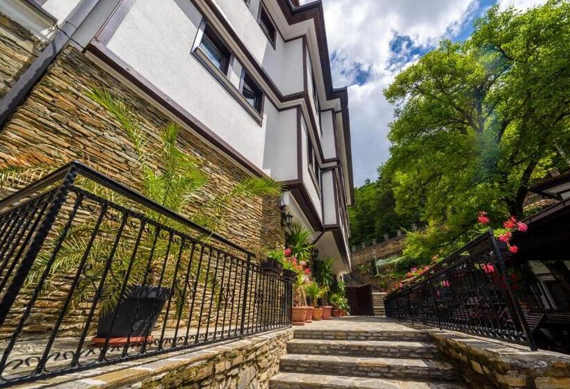 هتل Manastir Sv. Joakim Osogovski