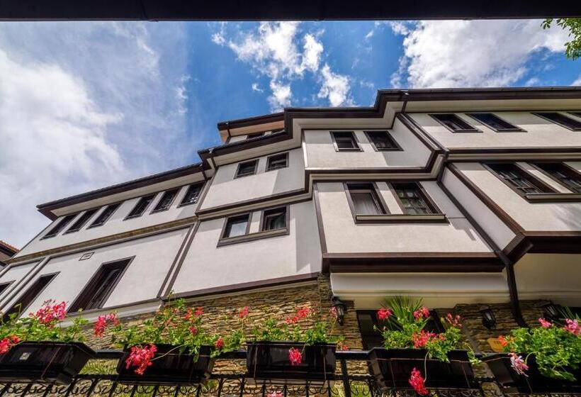 هتل Manastir Sv. Joakim Osogovski