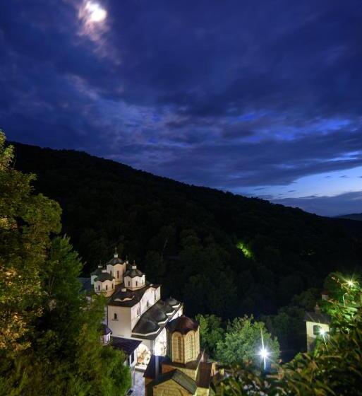 هتل Manastir Sv. Joakim Osogovski