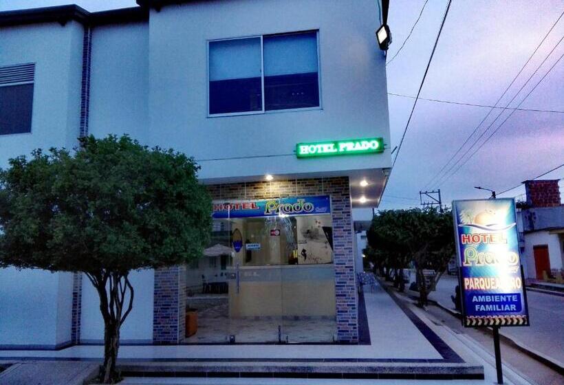 فندق Prado Country