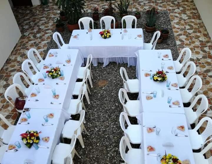 فندق Prado Country