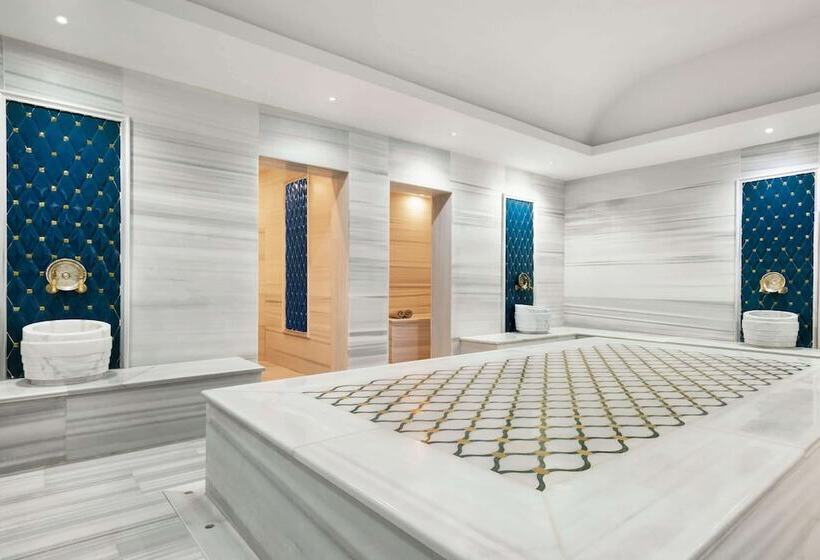 בית מלון כפרי Ramada Resort By Wyndham Unye