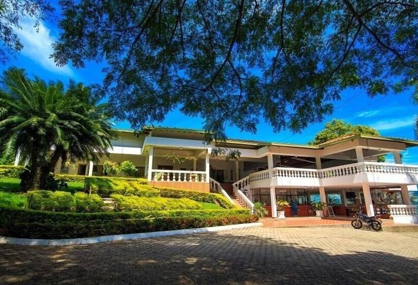 Отель Real Dinastía