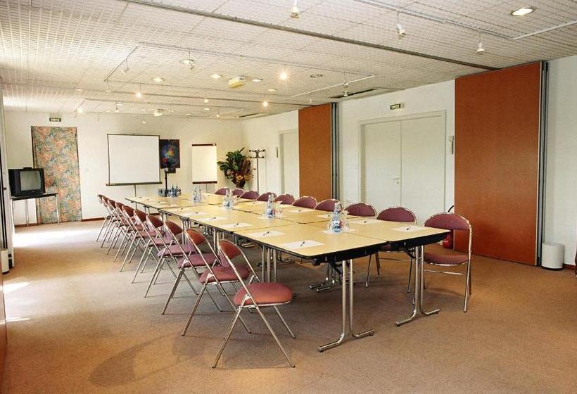 酒店 Restaurant La Tour Romaine   Haguenau   Strasbourg Nord