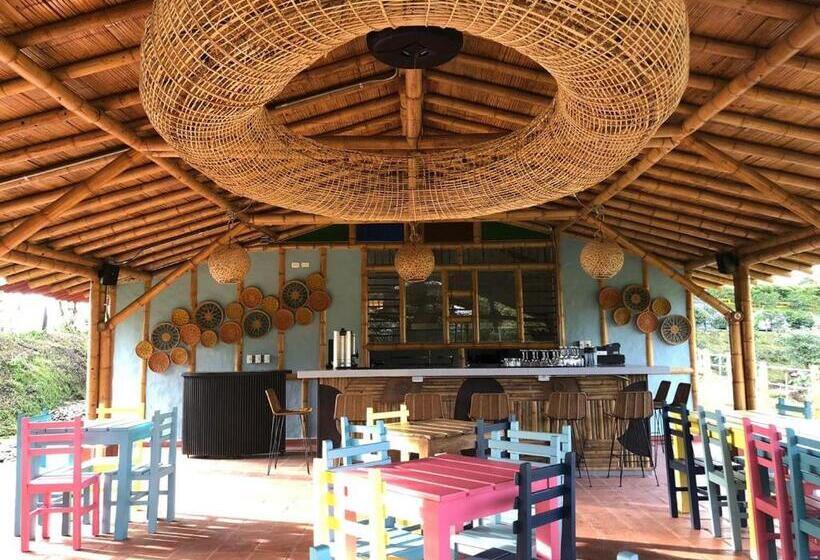 호텔 Selina Quindio