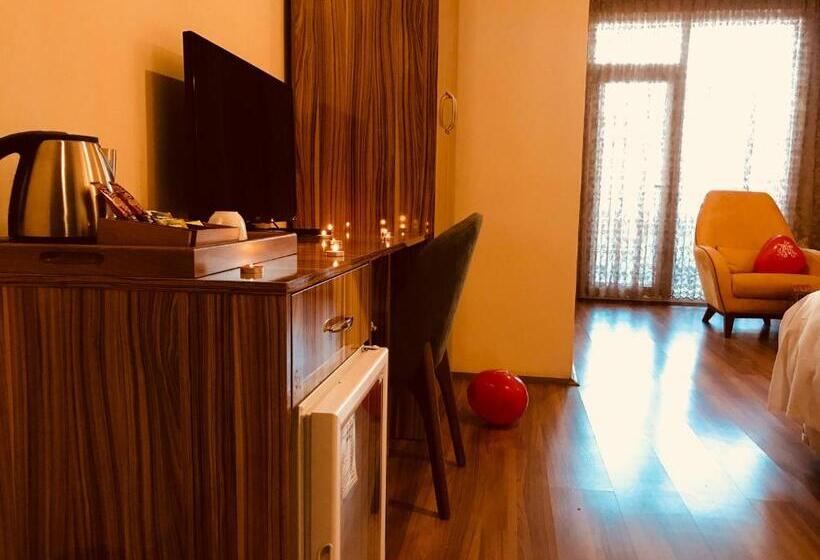 Отель Tehran Boutique