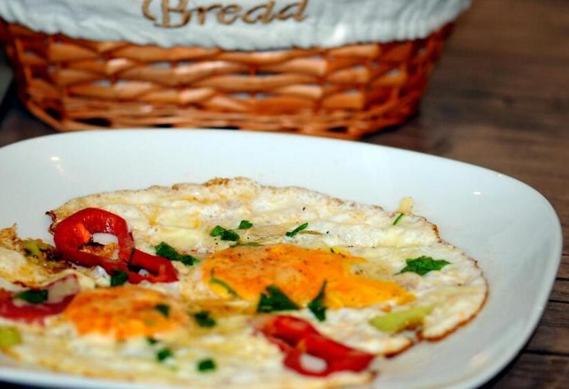 Отель Tehran Boutique