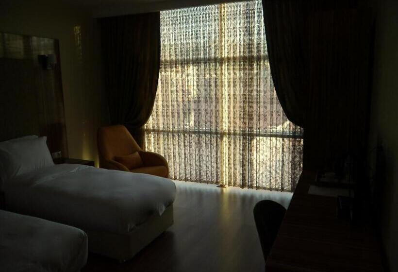 Отель Tehran Boutique