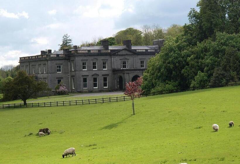 בית מלון כפרי Temple House