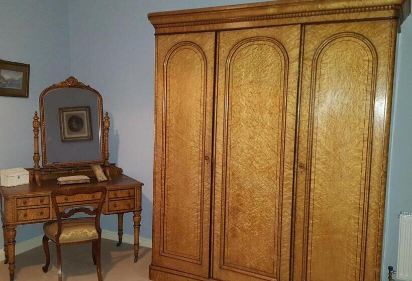 בית מלון כפרי Temple House