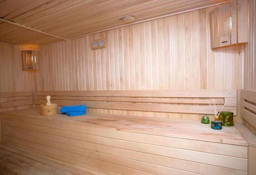 هتل Twins Wine Cellar