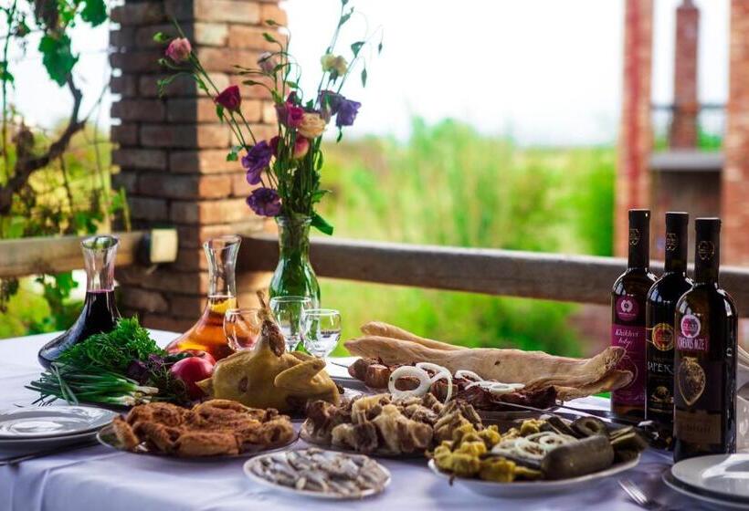 هتل Twins Wine Cellar